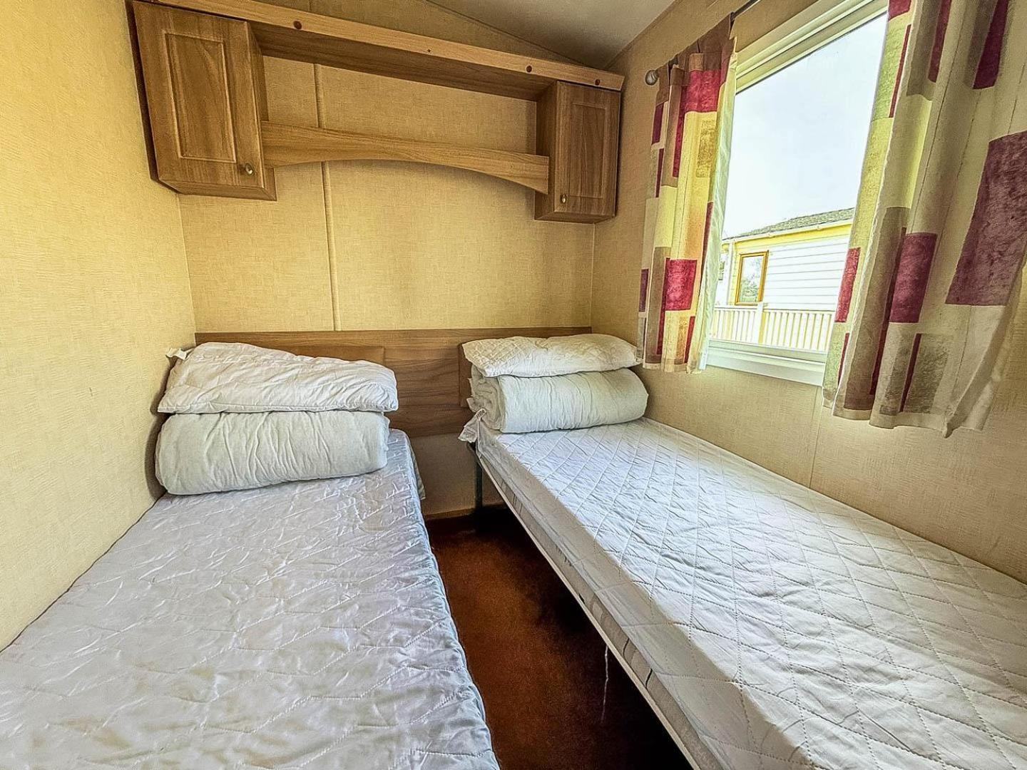 Spacious 8 Berth Caravan At Southview Holiday Park Near Skegness Ref 33018Ml 外观 照片